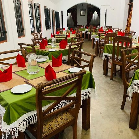 Randiyaepiliyagoda Resort Avissawella Bagian luar foto