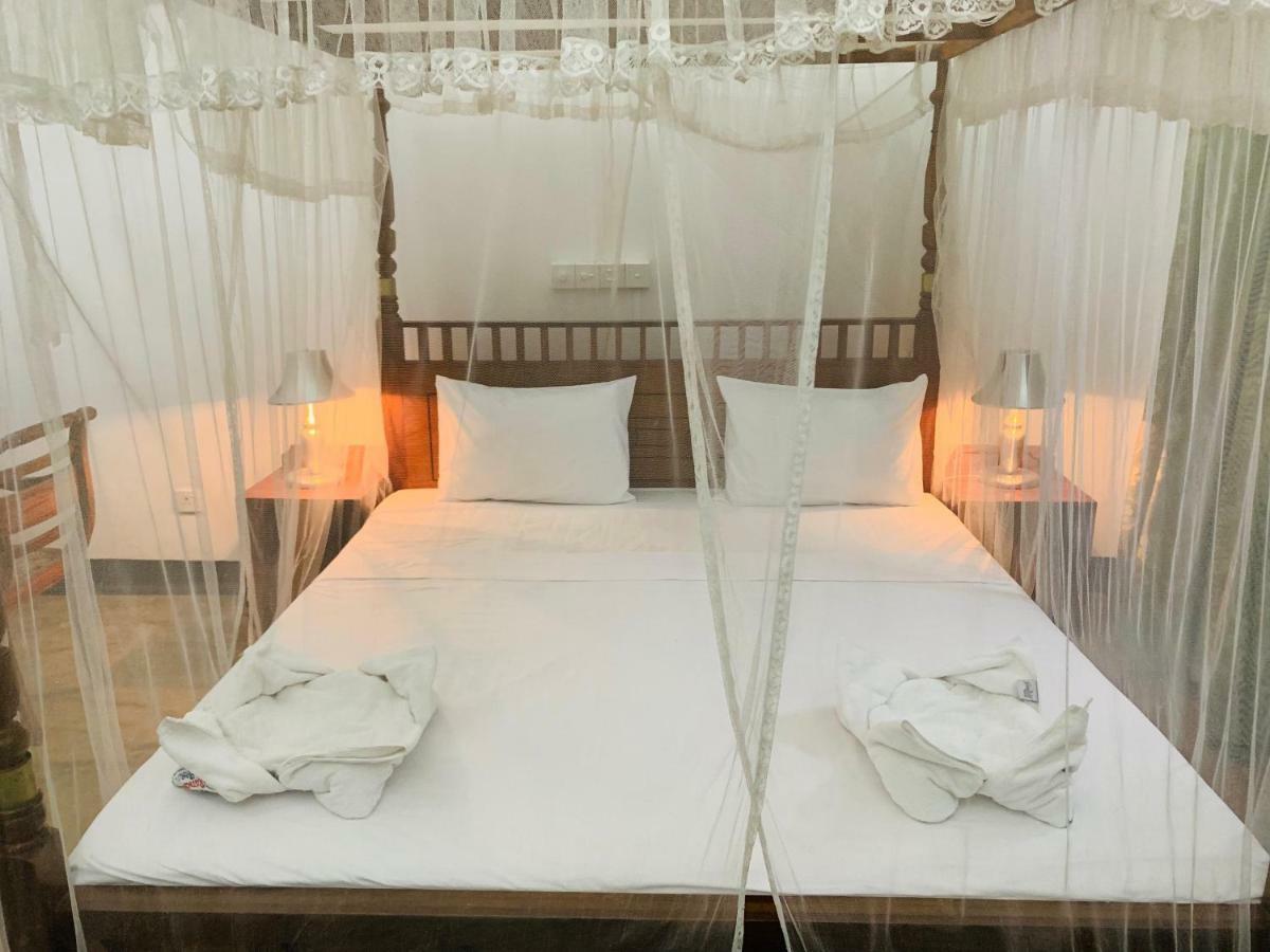 Randiyaepiliyagoda Resort Avissawella Bagian luar foto